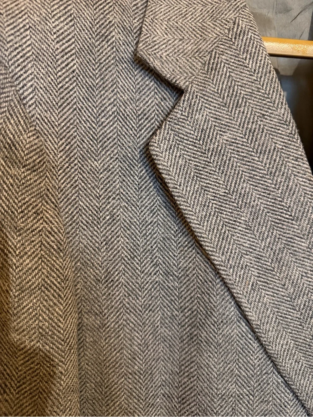 Men's Tweed Sport Coat - Neutral Gray Brown Herringbone